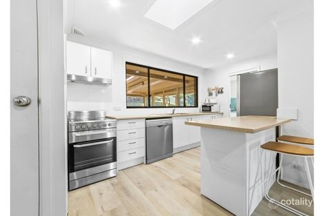 Property photo of 9 Sherwood Drive Springfield NSW 2250