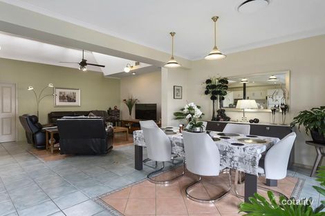 Property photo of 25 Cousins Street Strathdale VIC 3550