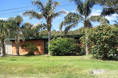 15 Del Rio Dr, Copacabana, NSW 2251