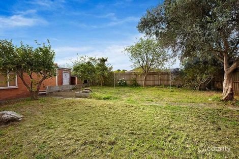 Property photo of 10 Lindenow Street Reservoir VIC 3073