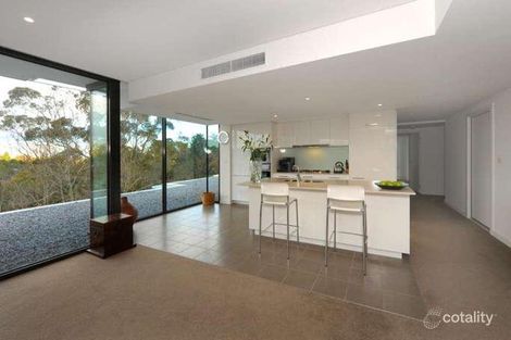 Property photo of 302/55 Chaucer Crescent Canterbury VIC 3126