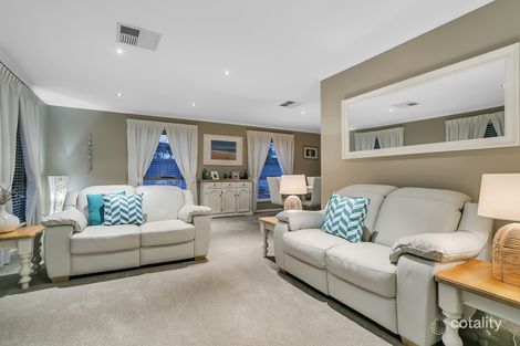 Property photo of 7 Dover Court Dover Gardens SA 5048