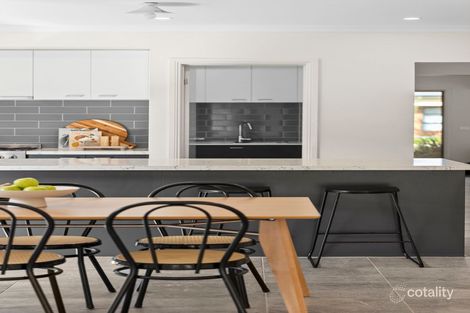 Property photo of 14 Bramley Avenue Charlemont VIC 3217