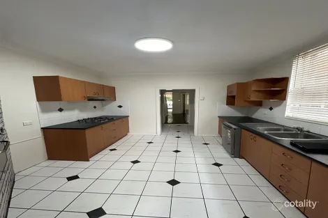 Property photo of 95 Havannah Street Bathurst NSW 2795