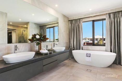 Property photo of 12/140 Meiers Road Indooroopilly QLD 4068