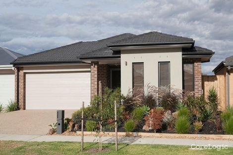 Property photo of 5 Statham View Cranbourne West VIC 3977