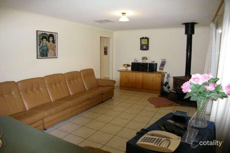 Property photo of 15 Saint James Drive Littlehampton SA 5250