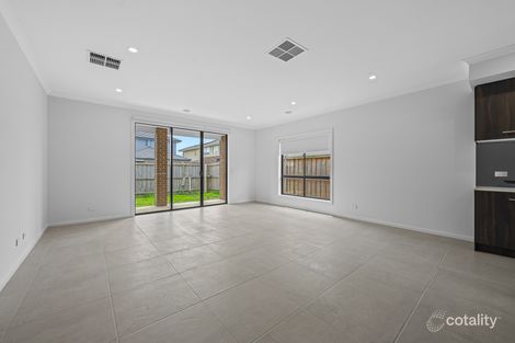 Property photo of 25 Athletic Circuit Clyde VIC 3978