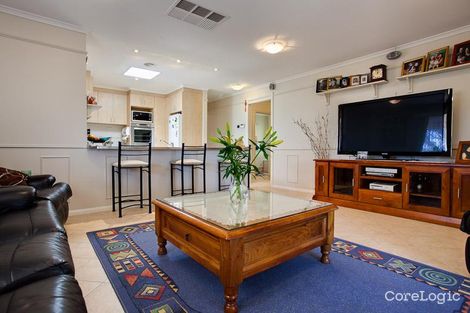 Property photo of 11 Leggo Place Dunlop ACT 2615