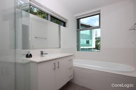 Property photo of 6/6-8 Miami Key Broadbeach Waters QLD 4218