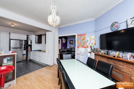 Property photo of 84 Stornaway Road Queanbeyan NSW 2620
