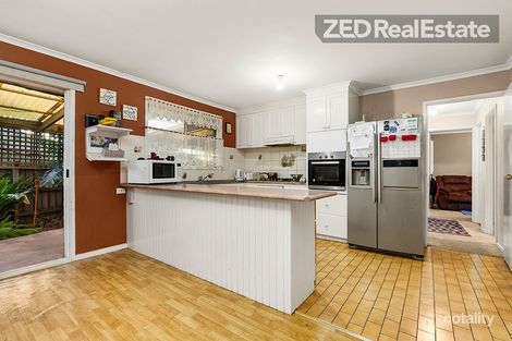 Property photo of 33 Wentworth Street Cranbourne North VIC 3977