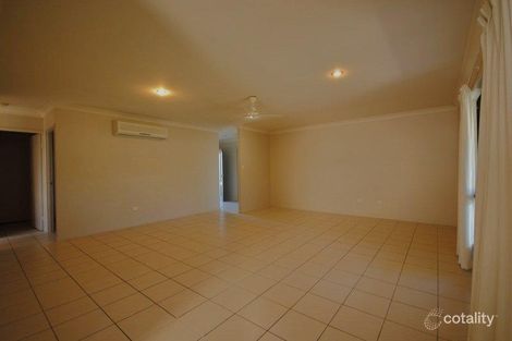 Property photo of 6 Henning Court Bushland Beach QLD 4818