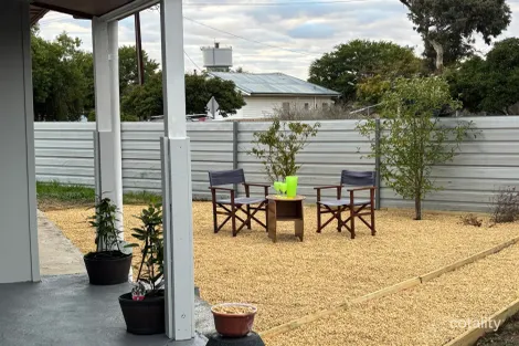 1 Patterson St, Bordertown, SA 5268