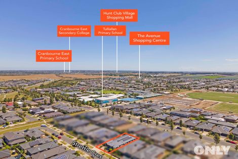 Property photo of 15 Strettle Crescent Cranbourne North VIC 3977