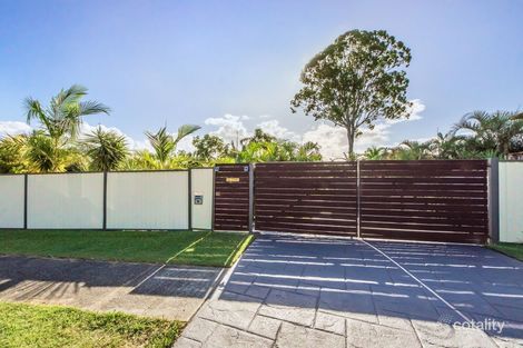 Property photo of 50 Stretton Drive Helensvale QLD 4212