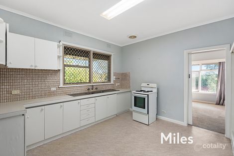 Property photo of 5 Hillside Parade Box Hill North VIC 3129