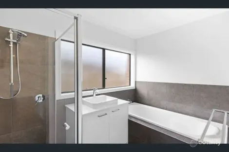 Property photo of 29 Valrose Road Charlemont VIC 3217