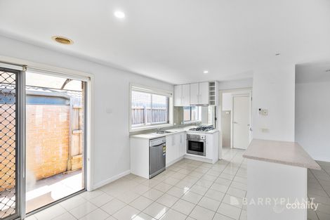 Property photo of 5 Emma Close Drouin VIC 3818
