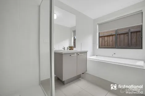 Property photo of 81 Alfred Road Werribee VIC 3030