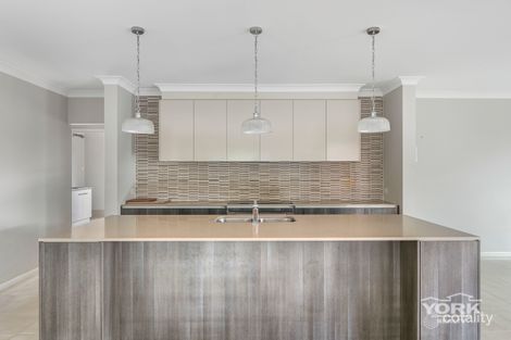 Property photo of 76 Hancock Circuit Kleinton QLD 4352