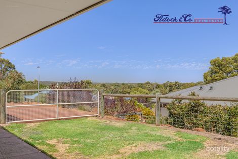 Property photo of 40 Kobus Heights Roleystone WA 6111