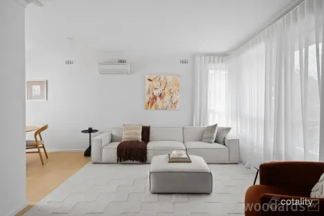 Property photo of 72 Willonga Street Strathmore VIC 3041