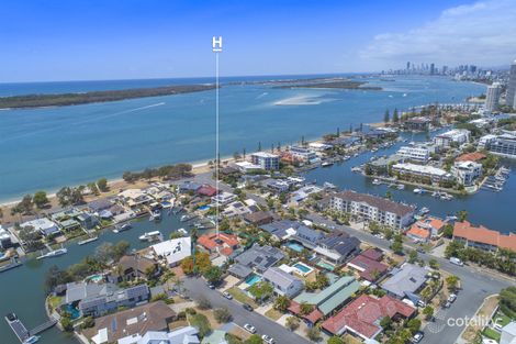 4 Samarai Ave, Runaway Bay, QLD 4216