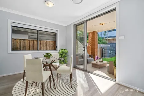 Property photo of 57 Lorikeet Grove Warriewood NSW 2102