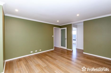Property photo of 8 Peach Way Byford WA 6122
