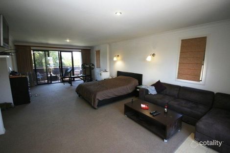 Property photo of 34 T E Peters Drive Broadbeach Waters QLD 4218