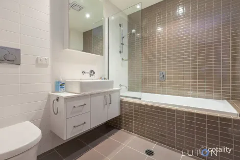 Property photo of 16/2 Archibald Street Lyneham ACT 2602