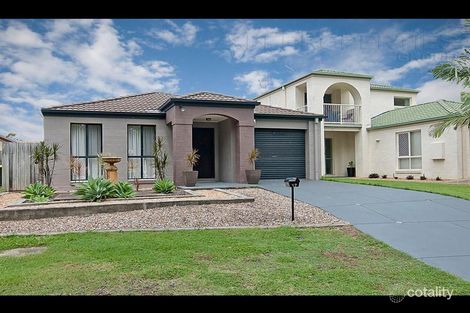 17 Carolina Pde, Forest Lake, QLD 4078