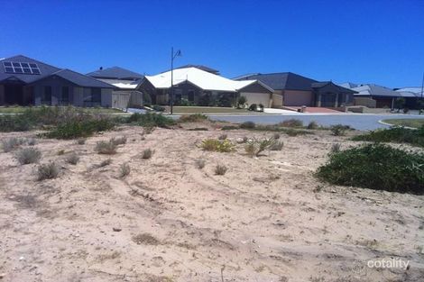 11 Yucca Rd, Secret Harbour, WA 6173