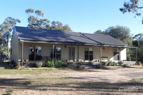 Property photo of 15 Raglan Place East Axedale VIC 3551