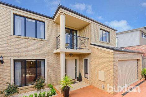 Property photo of 10 Muscat Place Waurn Ponds VIC 3216