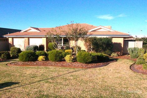 17 Woomera Pl, Glenfield Park, NSW 2650