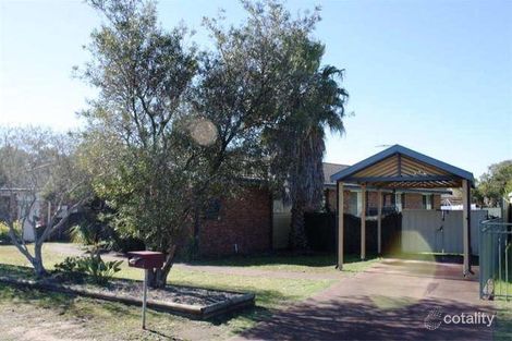 Property photo of 21 Blamey Road Wattle Grove NSW 2173