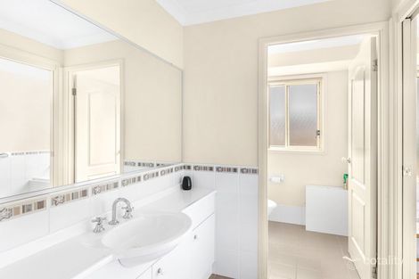 Property photo of 8 Hawkins Place Cameron Park NSW 2285