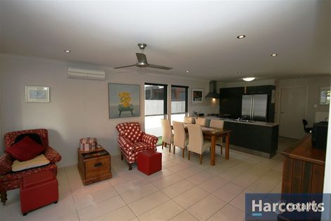 Property photo of 4/54 Banya Street Bongaree QLD 4507