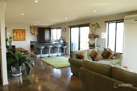 Property photo of 10 Norview Drive Leongatha VIC 3953