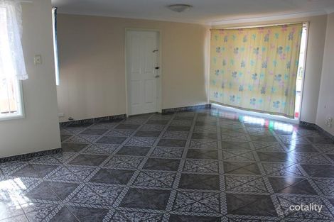 Property photo of 35 Lorikeet Crescent Green Valley NSW 2168