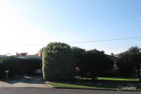 Property photo of 3 Craig Court Cheltenham VIC 3192