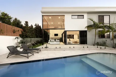 Property photo of 12 Blackfriars Close Coolum Beach QLD 4573