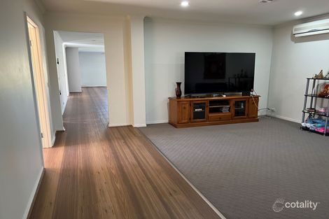 Property photo of 13 Hazelmere Avenue Cranbourne West VIC 3977