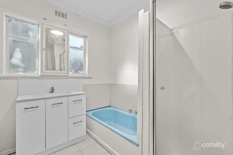 Property photo of 2 Third Avenue Box Hill North VIC 3129