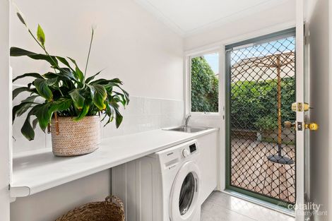 Property photo of 2/26 Luck Street Eltham VIC 3095
