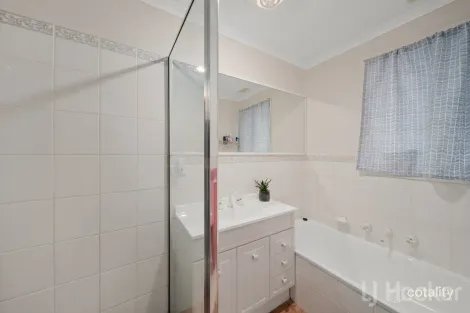 Property photo of 3/71 Donald Road Karabar NSW 2620