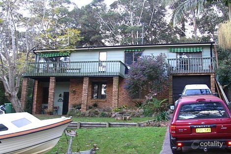 4 Mondy Cres, Avoca Beach, NSW 2251