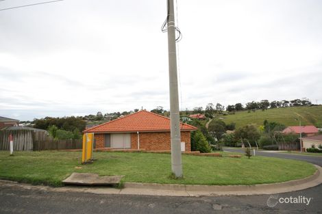 63 James Cook Dr, Wandana Heights, VIC 3216